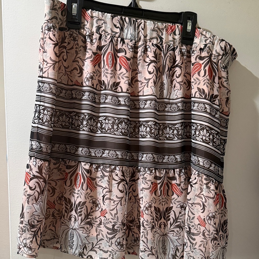 LOFT Floral Patterned Mini Skirt in Pink and Black